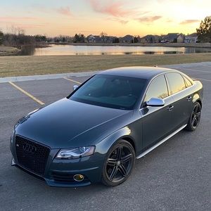 Meet your Posher, George